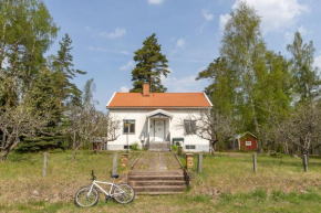 Cozy Home in Ydrefors in Gullringen